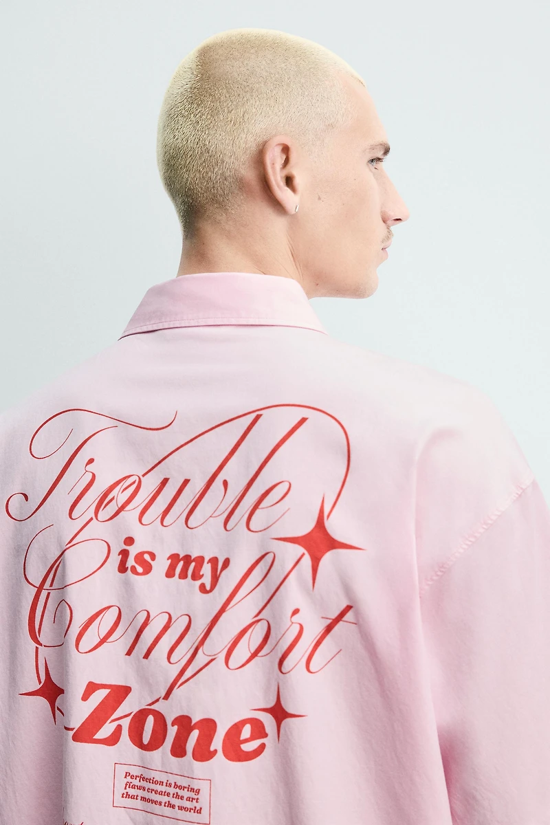 TEXT PRINT BOXY FIT SHIRT
