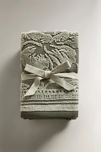 SET OF JACQUARD VELOUR FACE TOWELS (SET 3)
