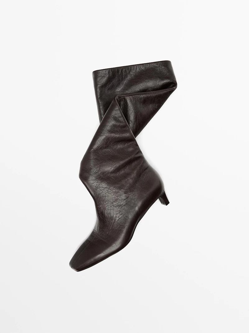 Bottes carrées en cuir marron