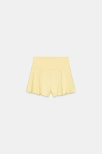 SHORT ÉVASÉ EN SATIN