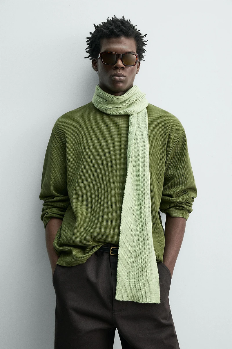 ÉCHARPE EN MAILLE AVEC MÉLANGE DE COTON