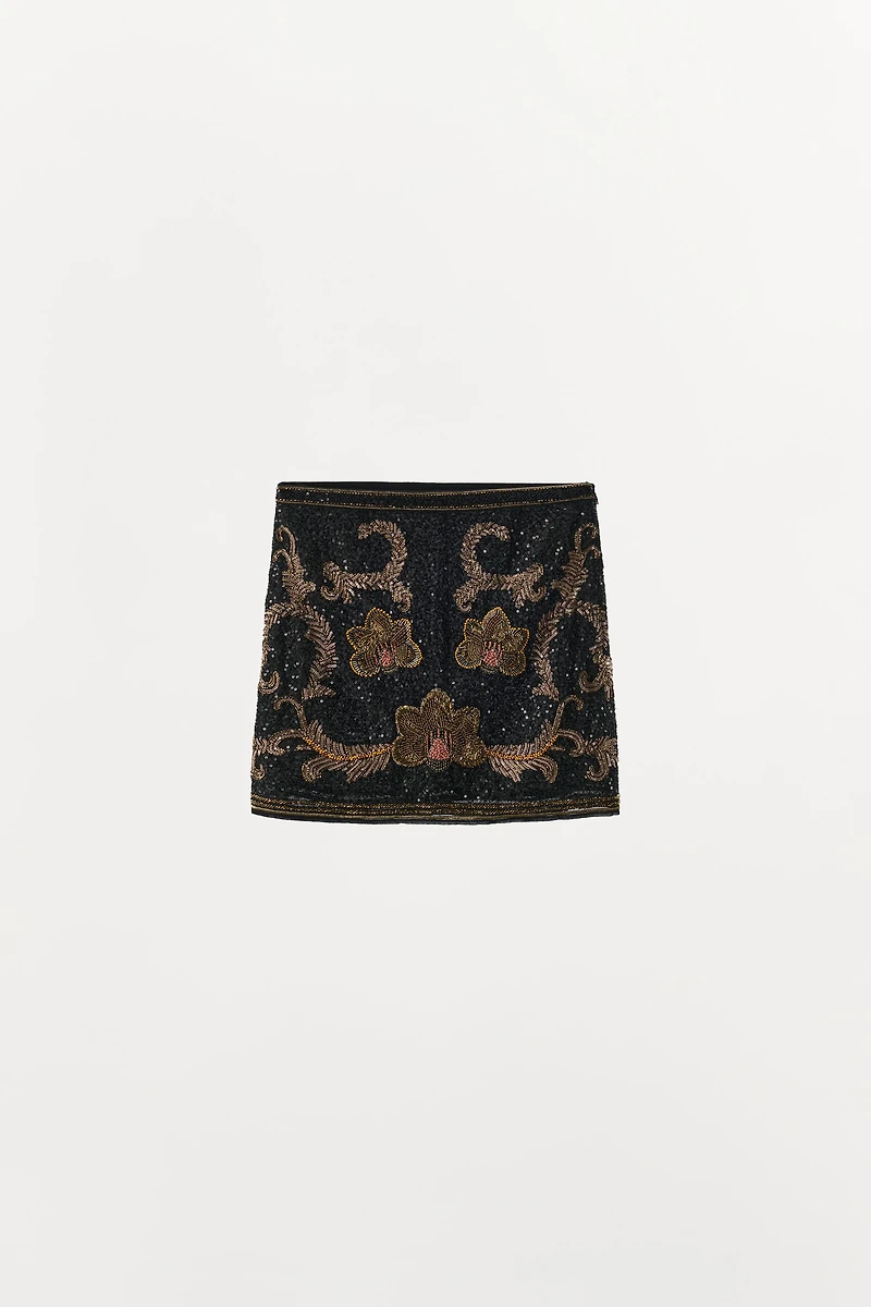 EMBROIDERED SHORT SKIRT