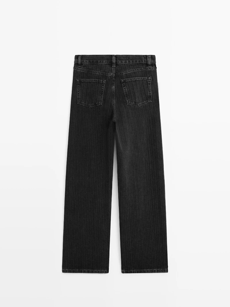 High-waist straight-leg jeans