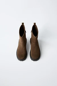 LEATHER BOOTS
