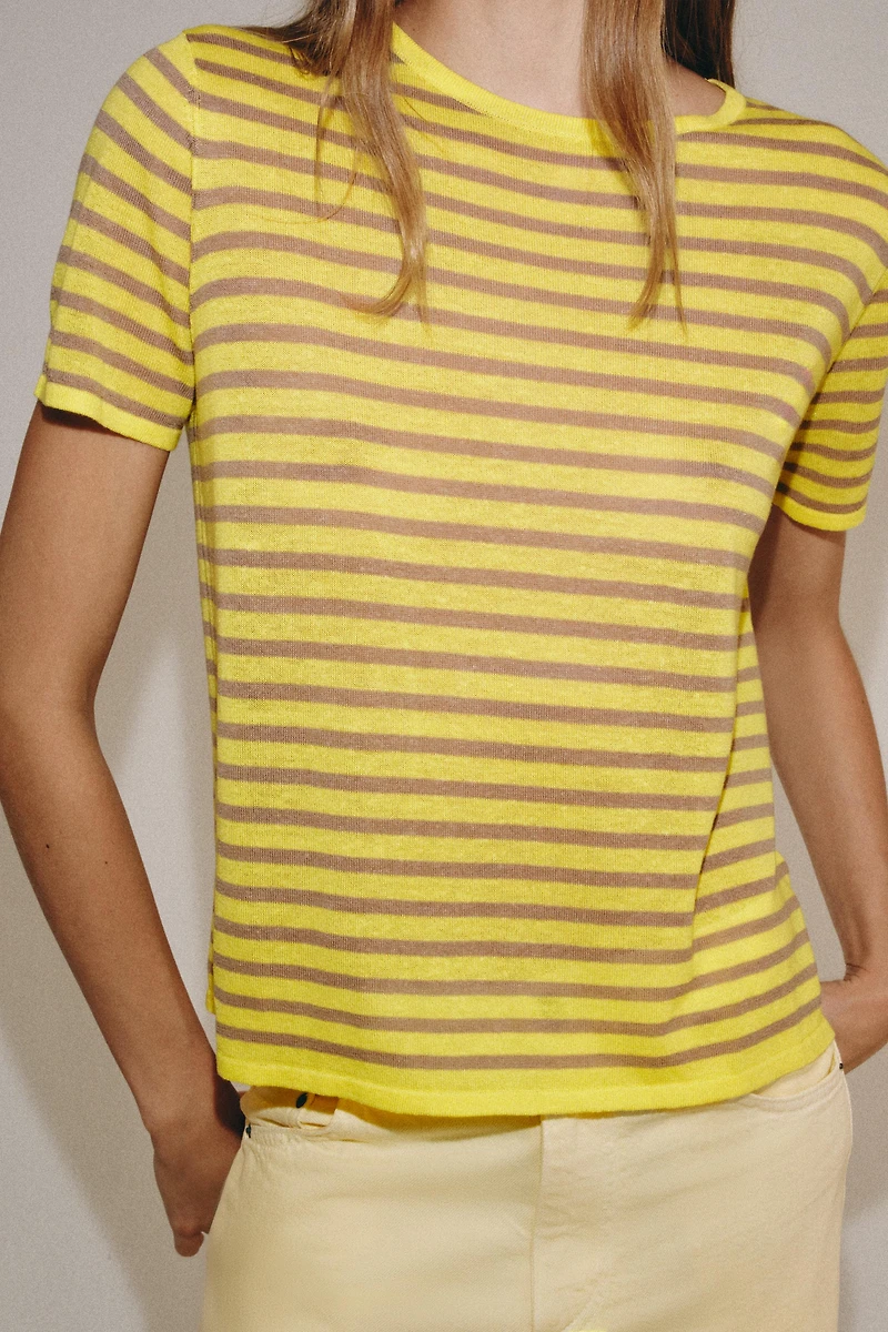 STRIPED KNIT TOP