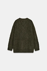 OVERSIZED CABLE KNIT JUMPER
