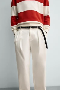 PANTALON CHINO À PLIS AARON LEVINE X ZARA
