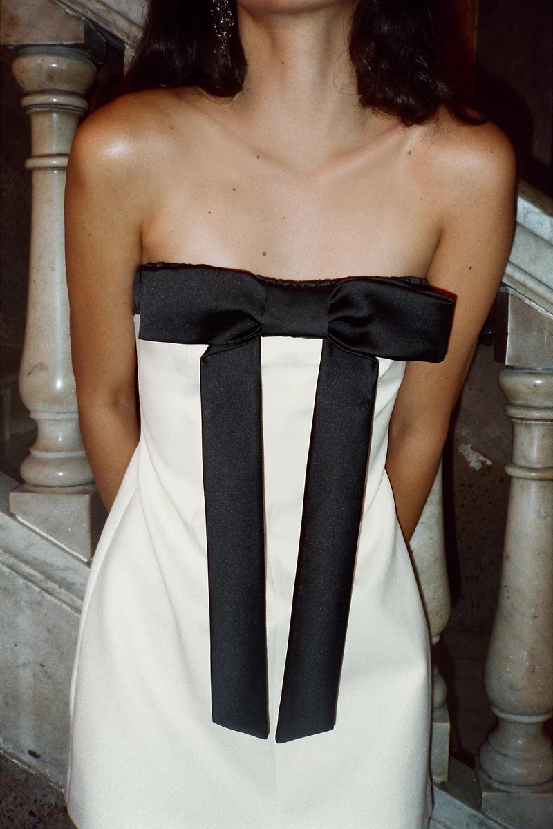 STRAPLESS BOW DRESS