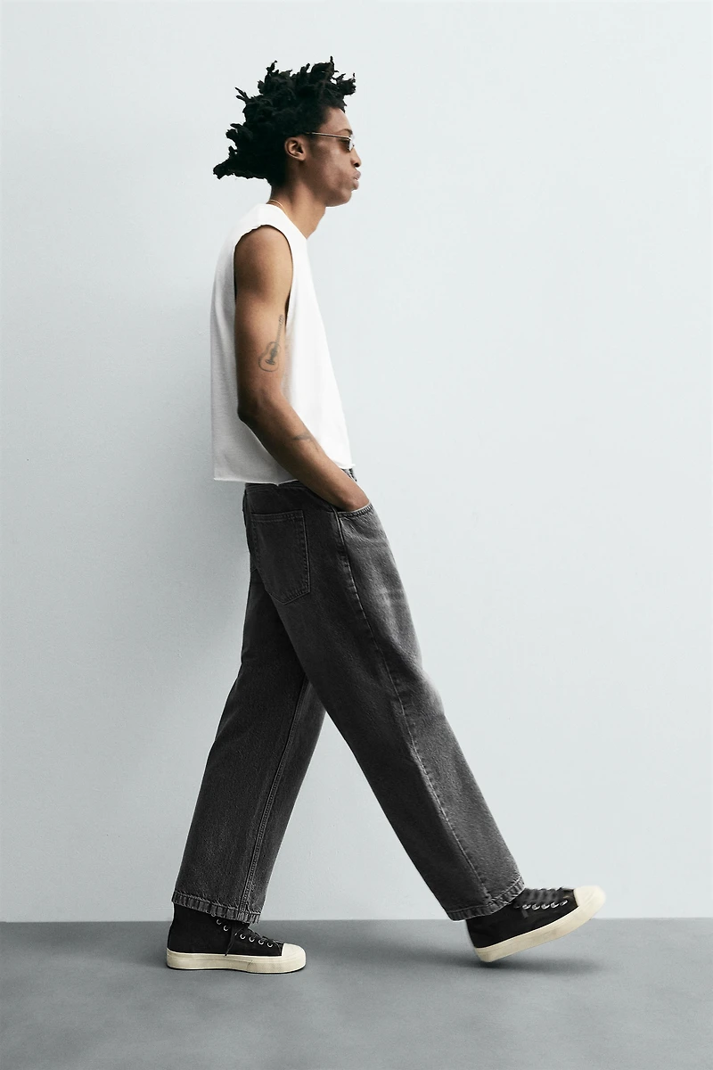 BAGGY FIT JEANS