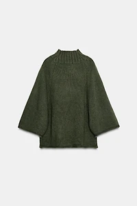PULL CAPE EN MAILLE