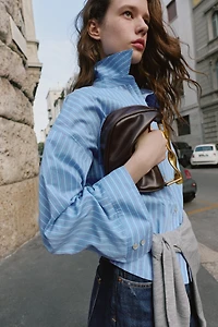 METALLIC HANDLE MINI BAG