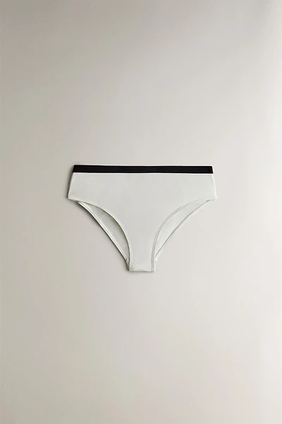 HIGH-WAISTED BEACH BIKINI BOTTOMS WITH CONTRAST BAND