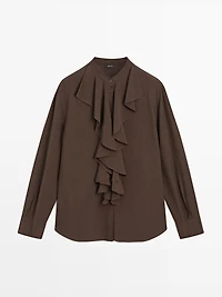 Flowing blouse with ruffles