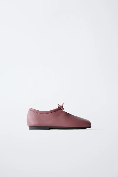 LEATHER SHOES
