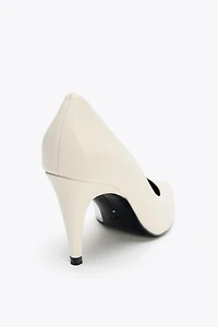 LEATHER HEELS