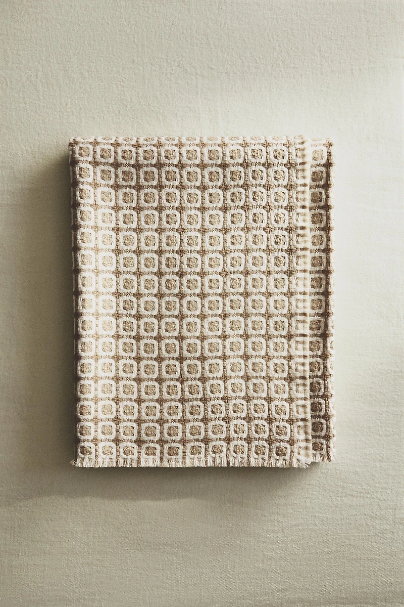TEXTURED CHECK BLANKET