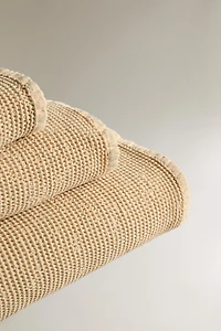 WAFFLE-KNIT TEXTURED BATH TOWEL