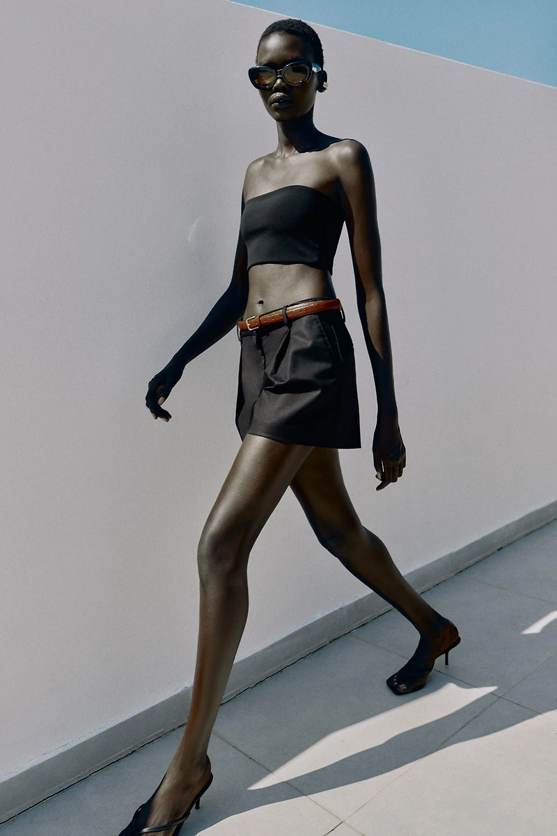 BELTED PLEATED SHORTS
