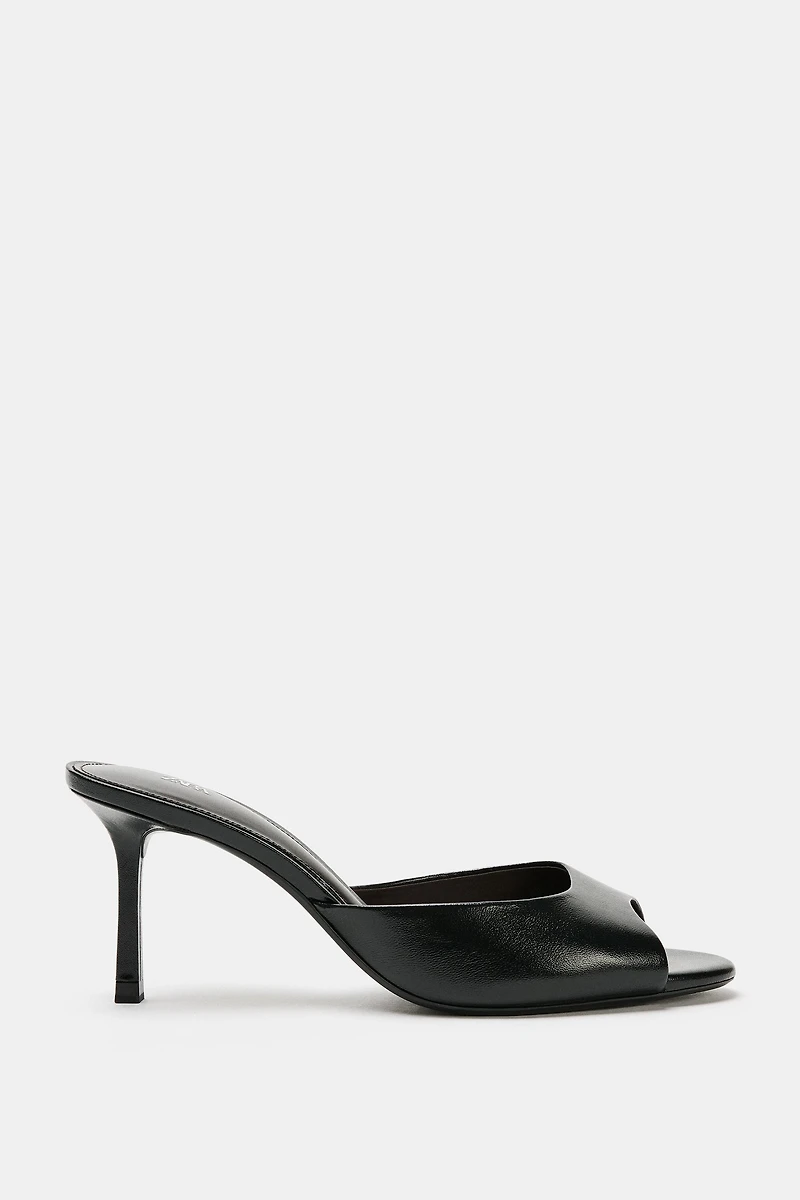 MULES À TALONS EN CUIR