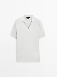 Polo en maille à col V