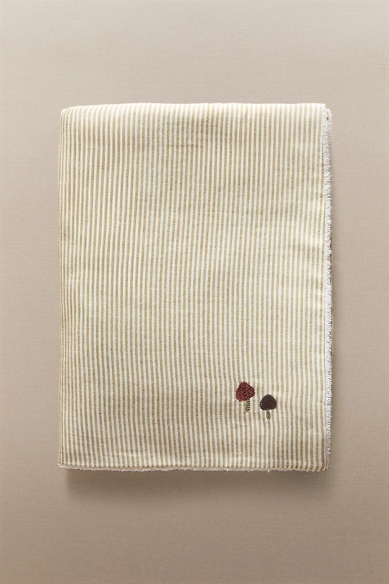 BABY CHIFFON STRIPED BATH TOWEL