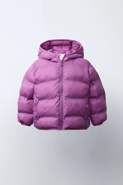 LIGHTWEIGHT HOODED PUFFER JACKET