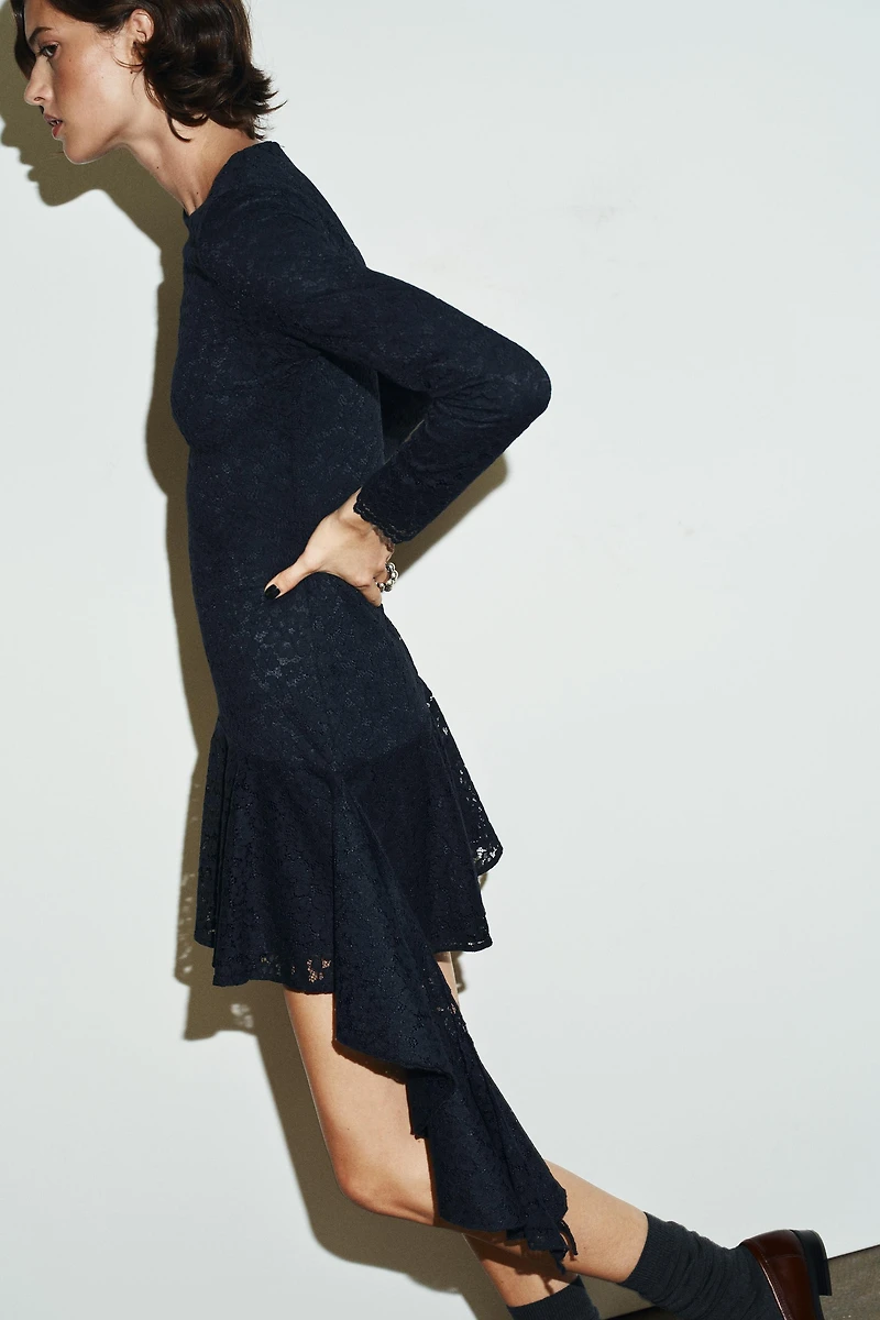 RUFFLED LACE MIDI DRESS