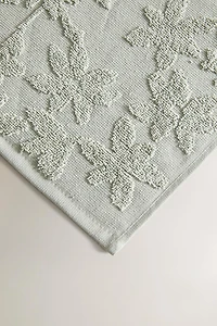 FLORAL JACQUARD BATH TOWEL