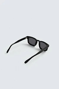 RECTANGULAR SUNGLASSES