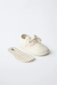 BAREFOOT BALLET FLATS WITH BOW