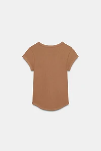 T-SHIRT CÔTELÉ À MANCHES COURTES
