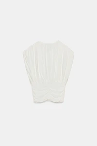 TOP DRAPÉ EN MAILLE