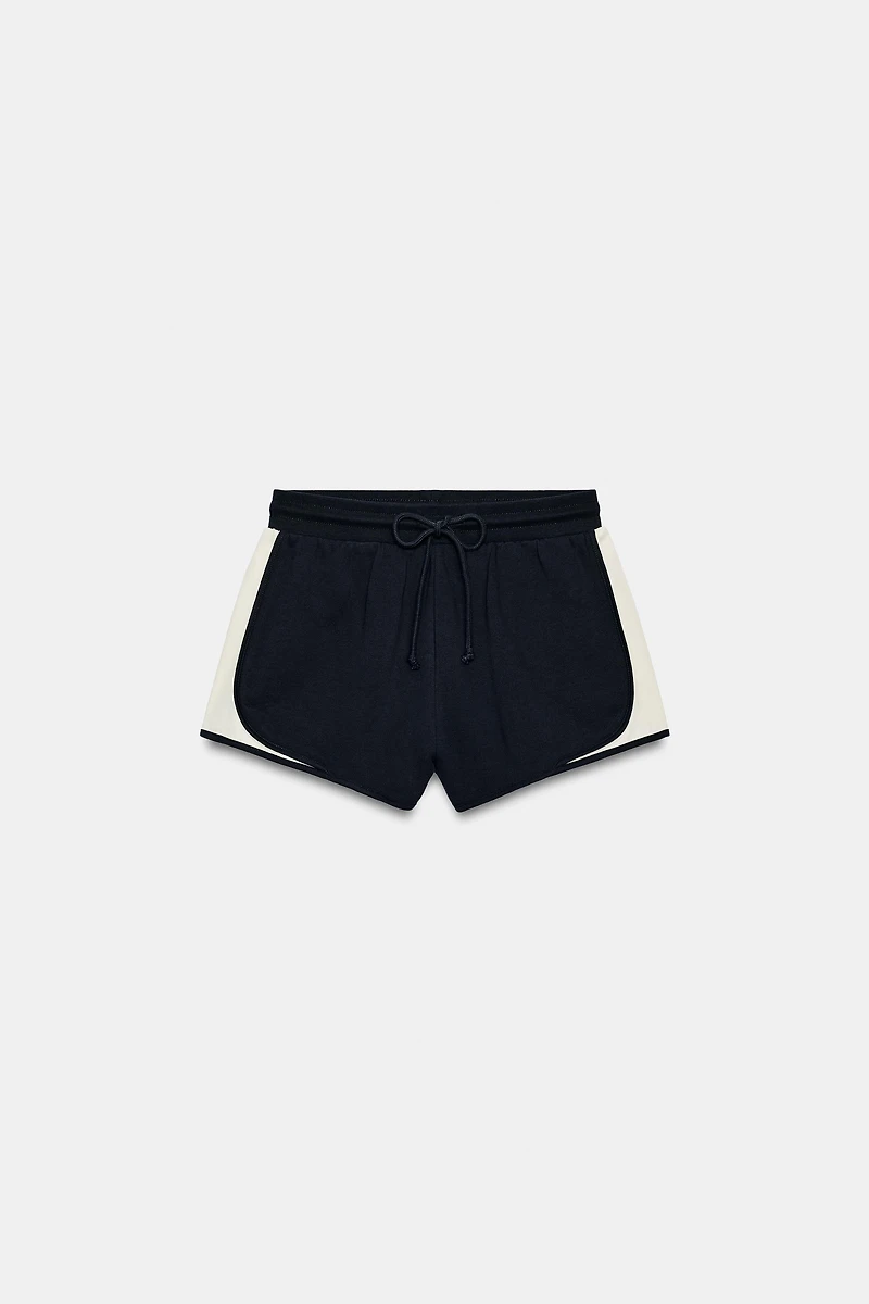 MIXED FABRIC SHORTS