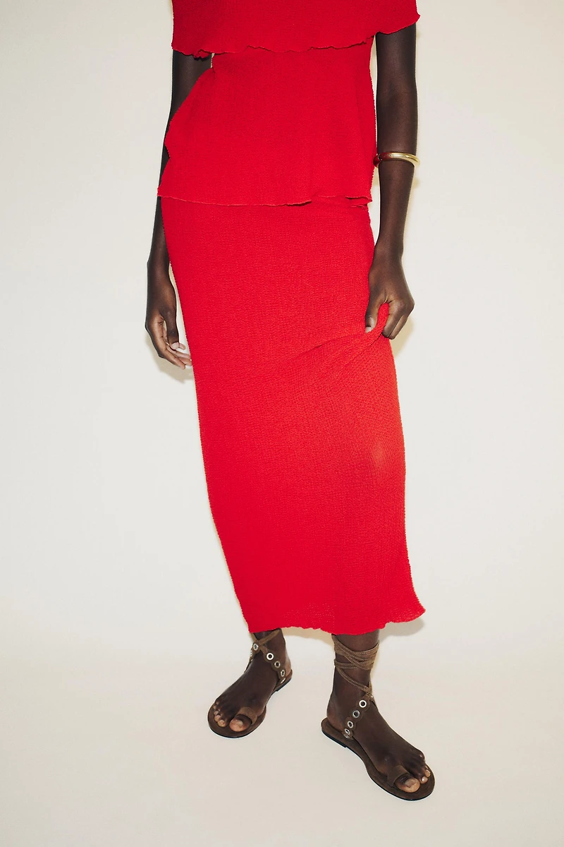 TEXTURED LONG SKIRT