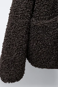 MANTEAU EFFET MOUTON À LISERÉS