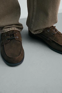 CASUAL LEATHER BOAT SHOES