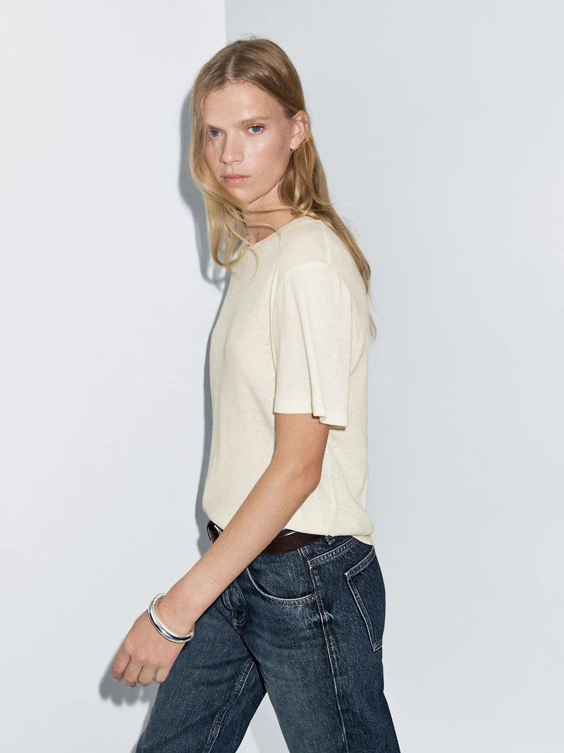 Short sleeve cotton blend T-shirt