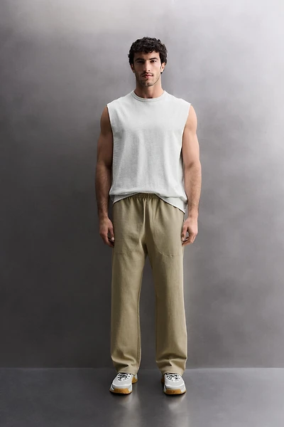 HEAVYWEIGHT TANK TOP