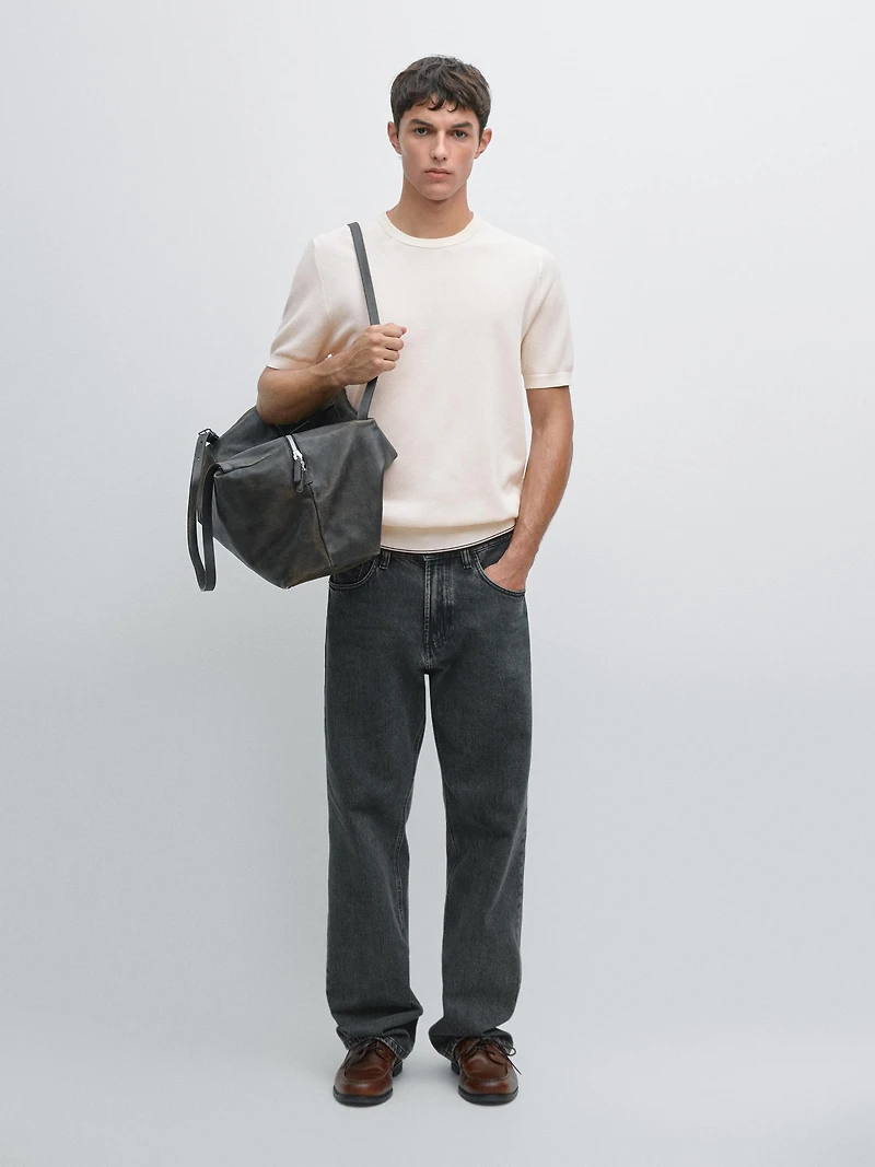 Textured knit short sleeve T-shirt