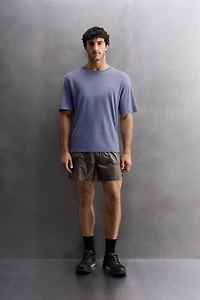 GRAPHIC PRINT T-SHIRT