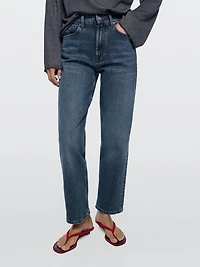 Jean straight taille moyenne
