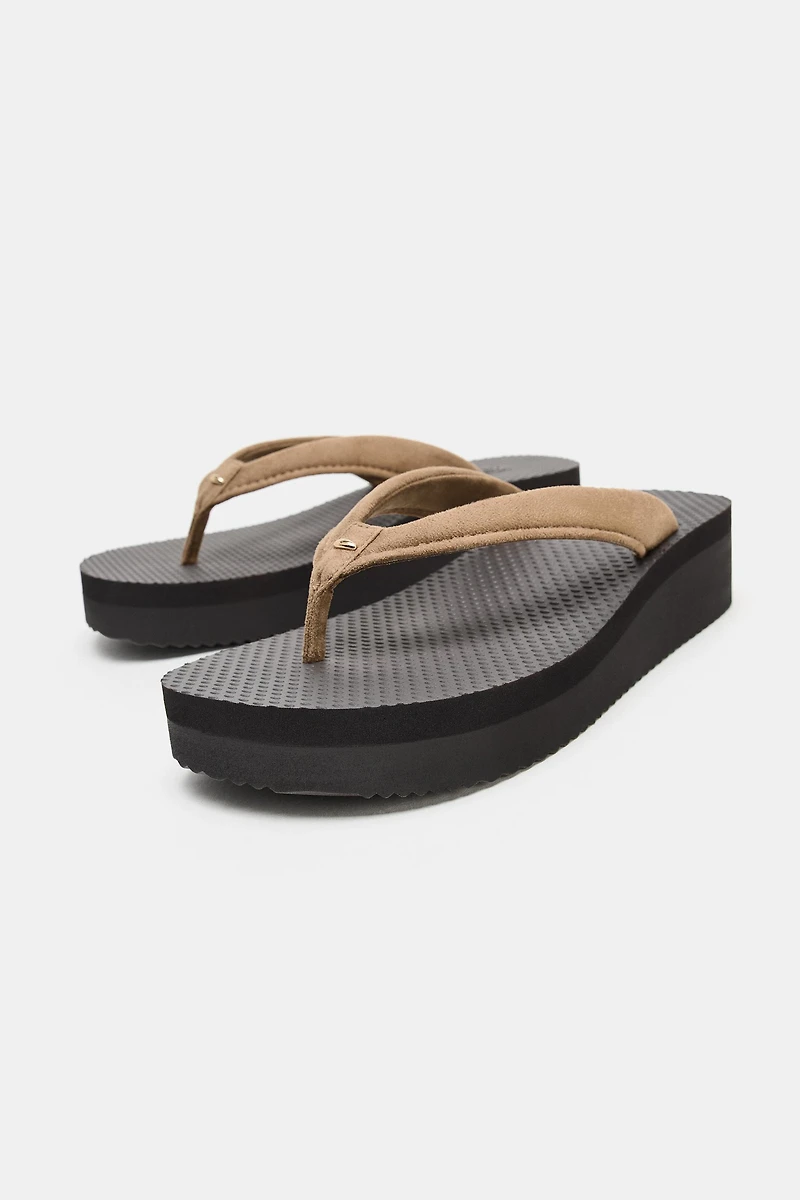 PLATFORM HEELED SANDALS