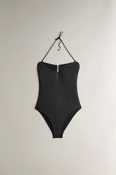 RUFFLED NECKLINE BEACH SWIMSUIT