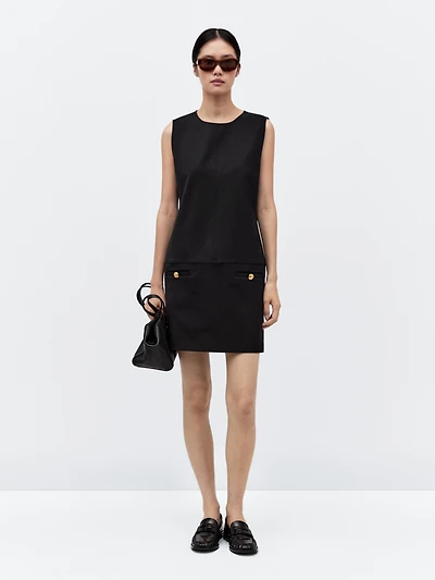 Short dress with button details