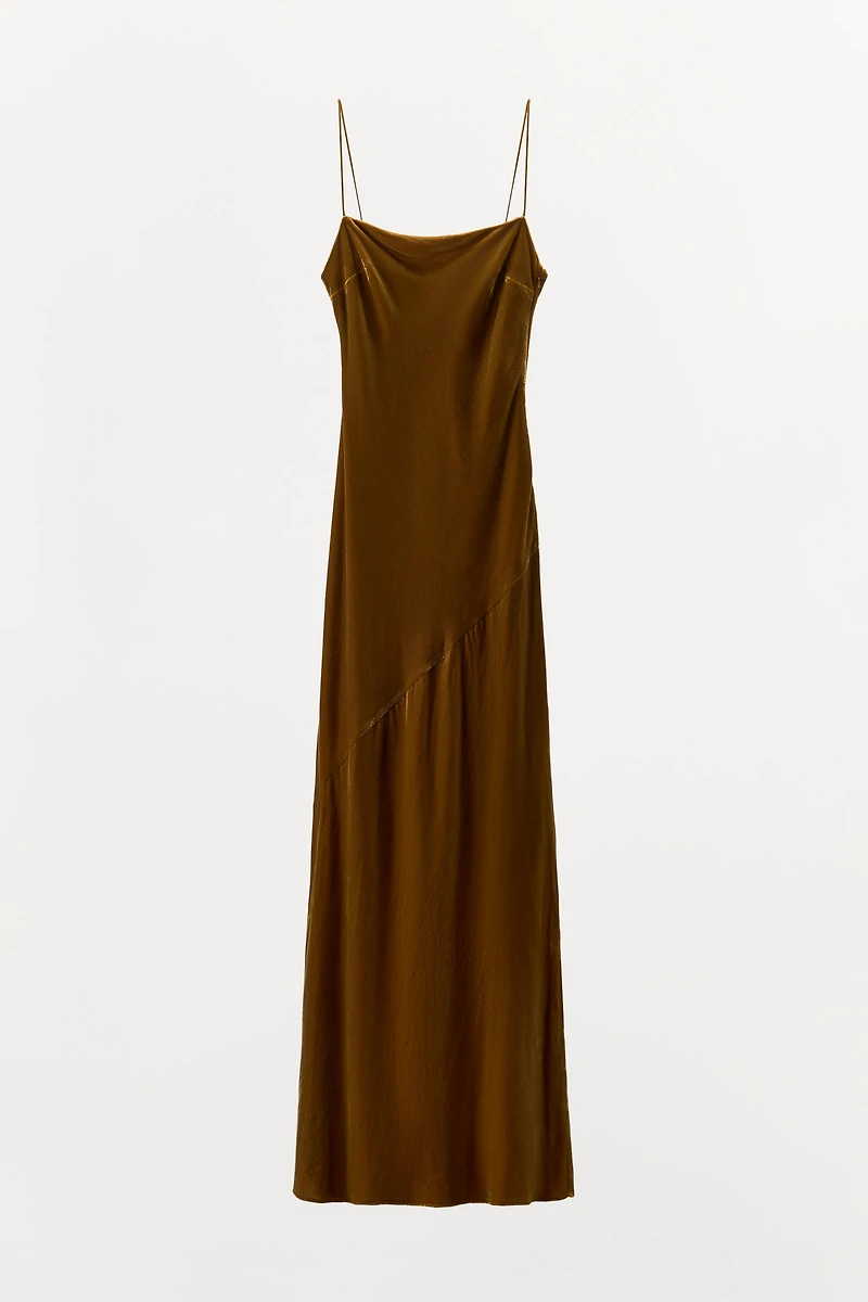 ROBE LONGUE DRAPÉE EN VELOURS