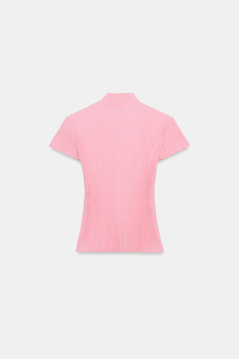 TEXTURED KNIT TOP