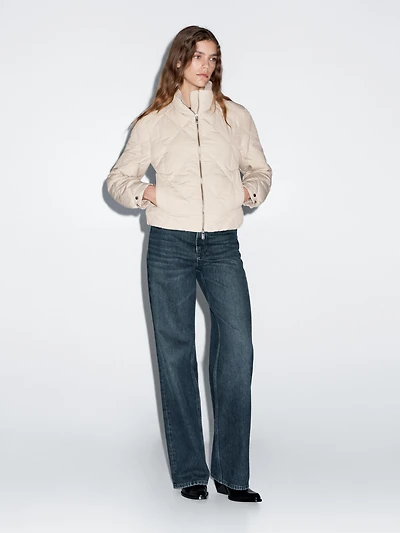 Short puffer jacket