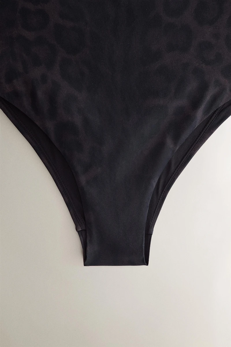 ANIMAL PRINT BEACH SWIMSUIT