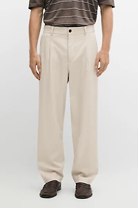 Relaxed fit darted pants