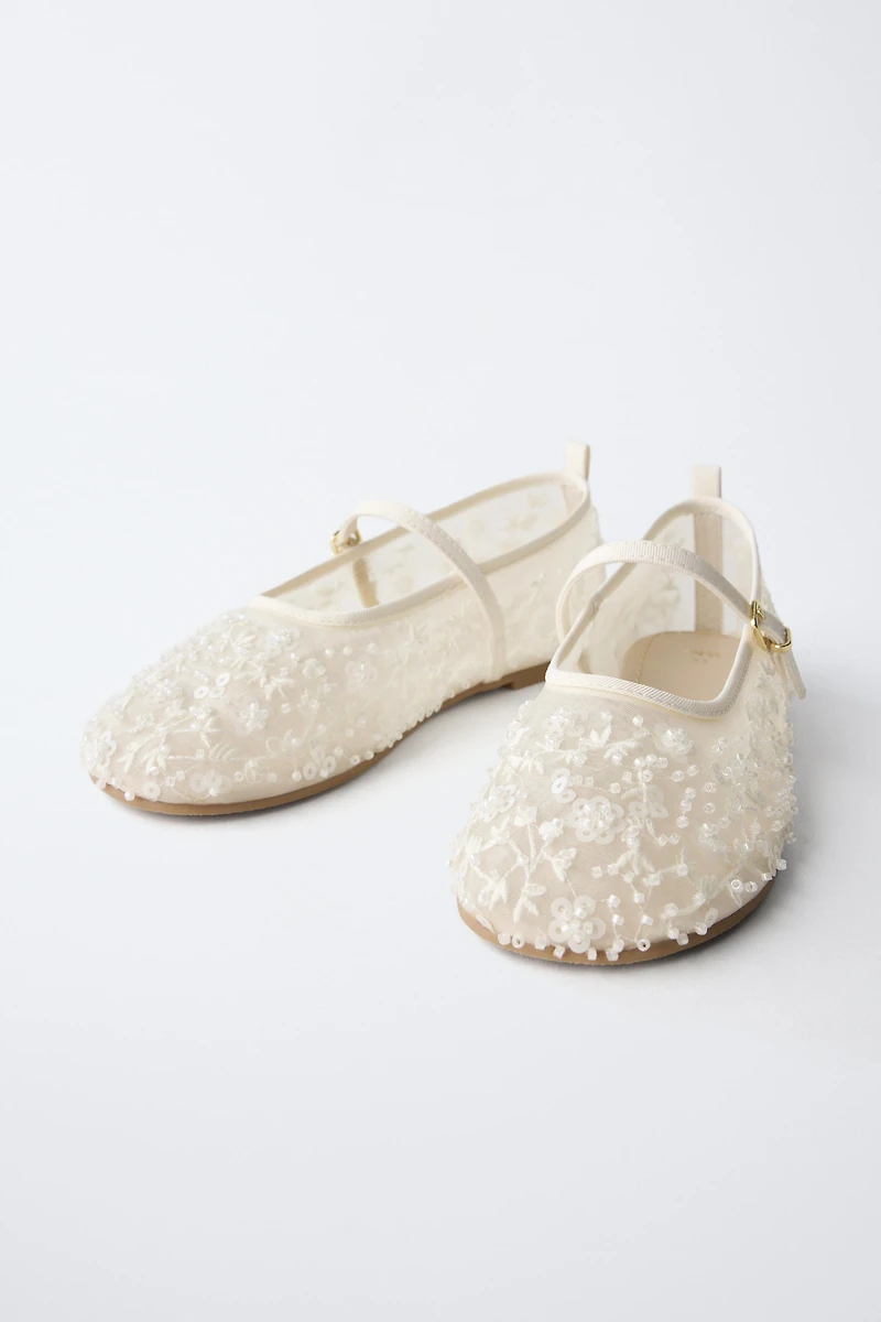 BALLERINES AVEC DÉTAIL PERLES
